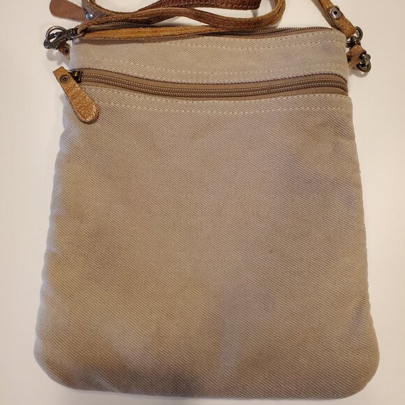 Myra Bag - Cross-Body Style - Picture 2 of 9